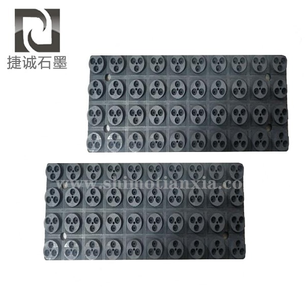 石墨模具的保養(yǎng)技巧是確保其長(zhǎng)期穩(wěn)定運(yùn)行、延長(zhǎng)使用壽命的關(guān)鍵