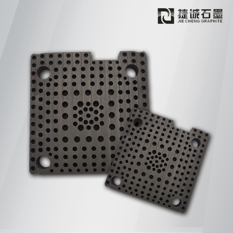 石墨燒結(jié)模具，汽車(chē)石墨模具，水平連鑄石墨模具簡(jiǎn)介